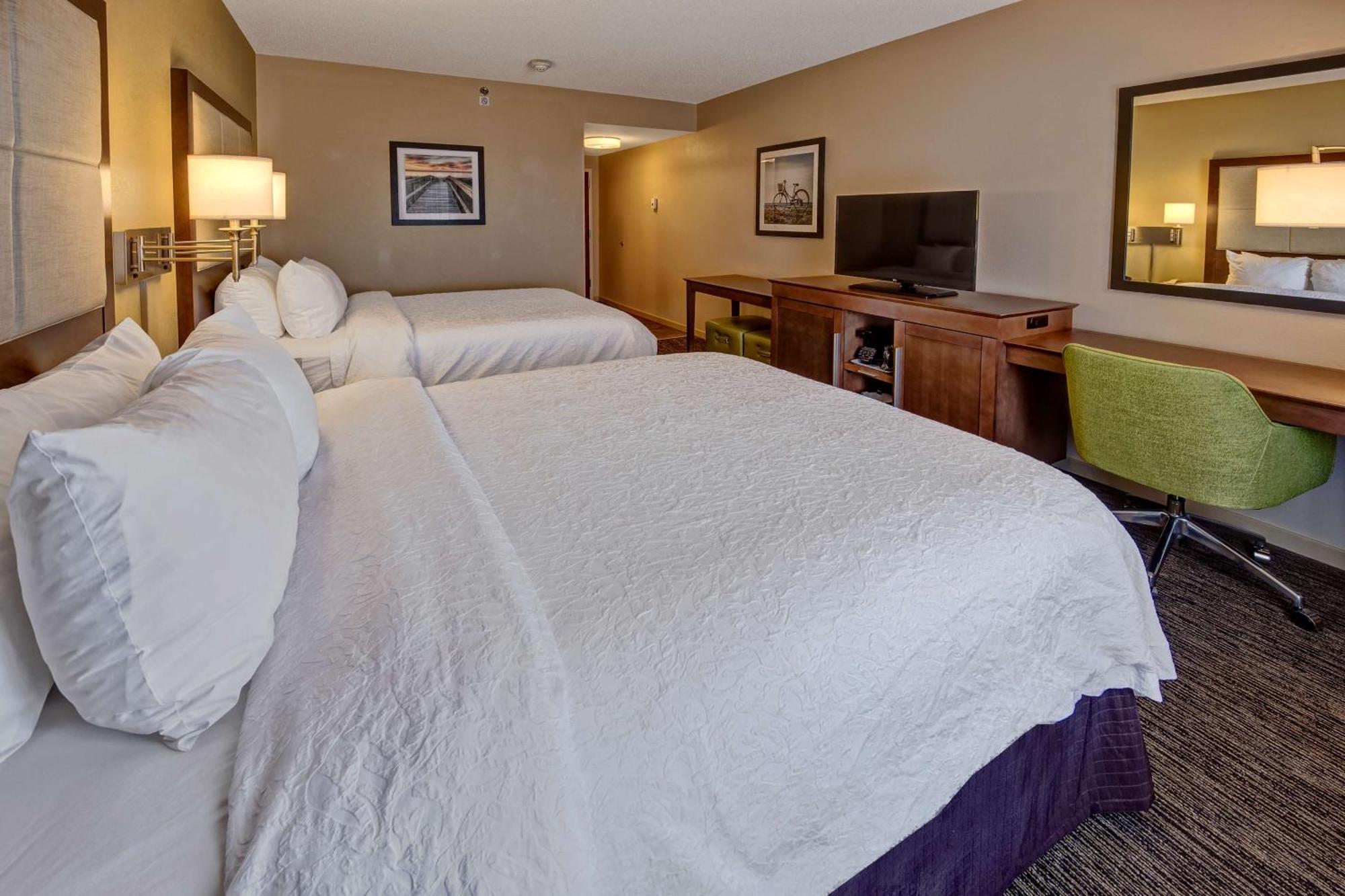 Hampton Inn דון מראה חיצוני תמונה
