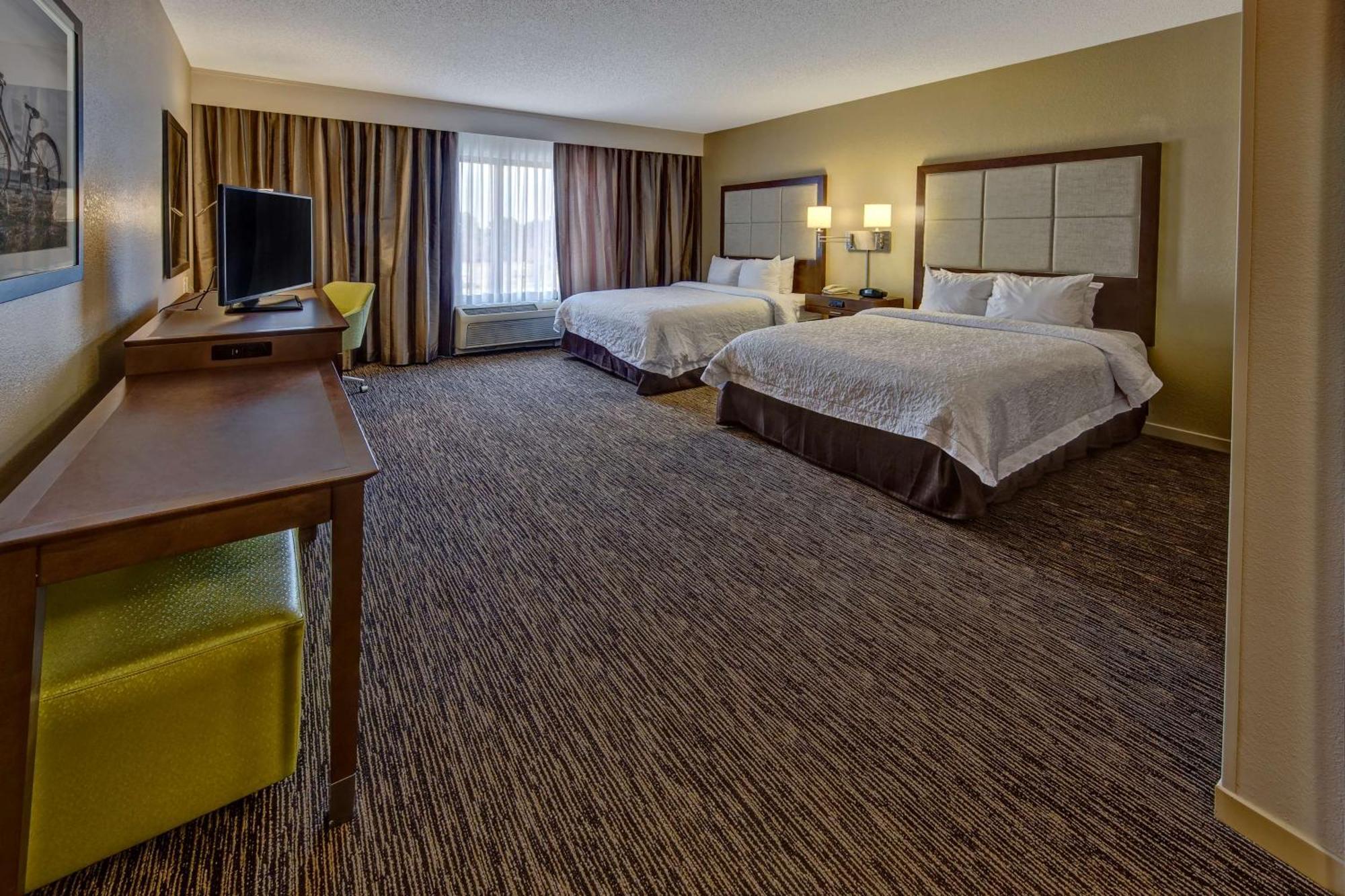 Hampton Inn דון מראה חיצוני תמונה