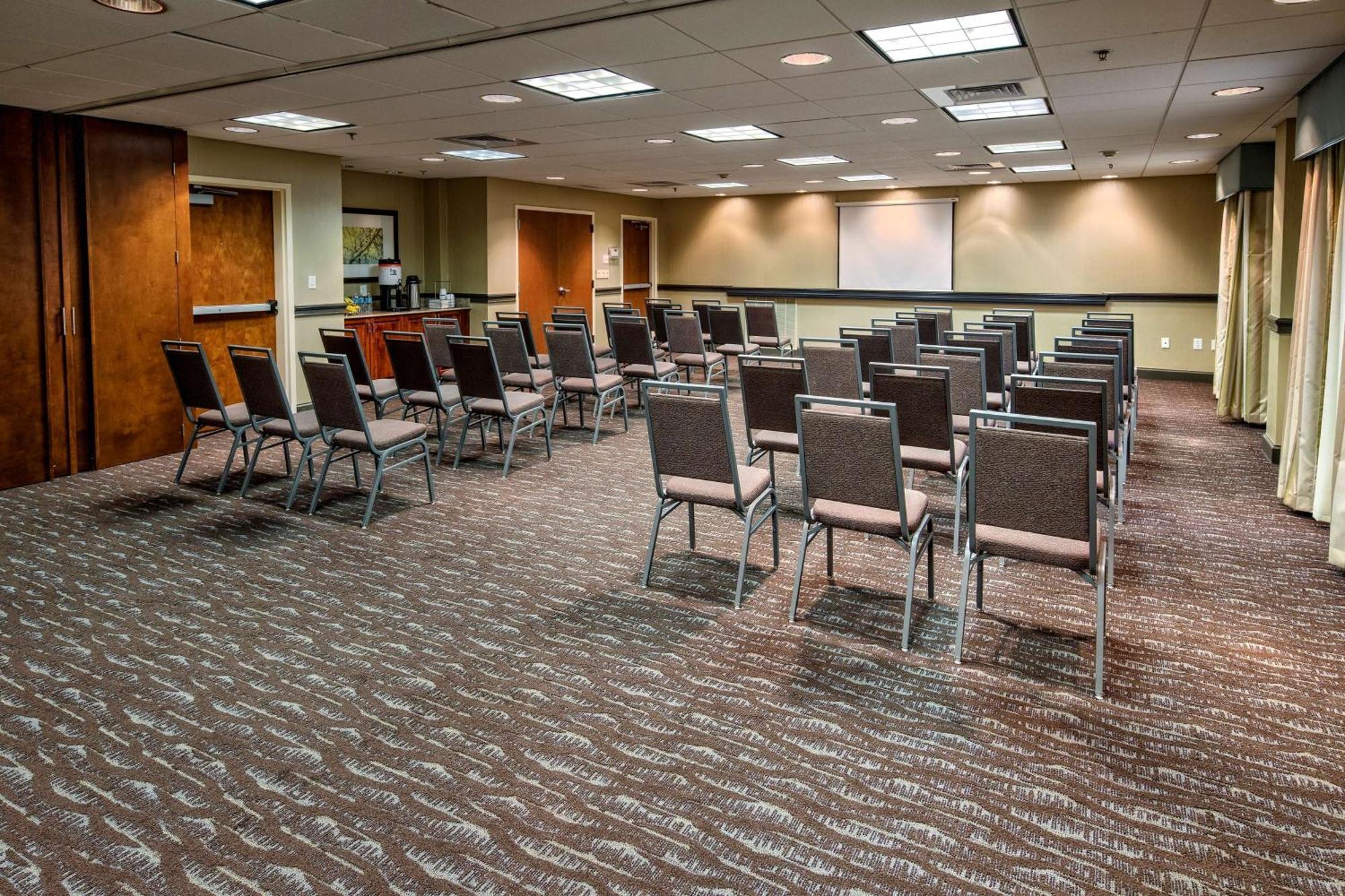 Hampton Inn דון מראה חיצוני תמונה