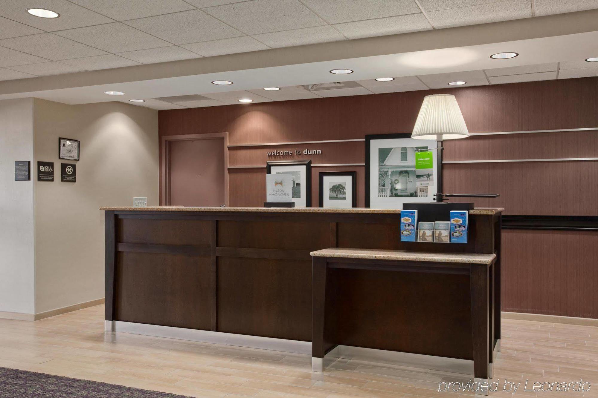 Hampton Inn דון מראה חיצוני תמונה