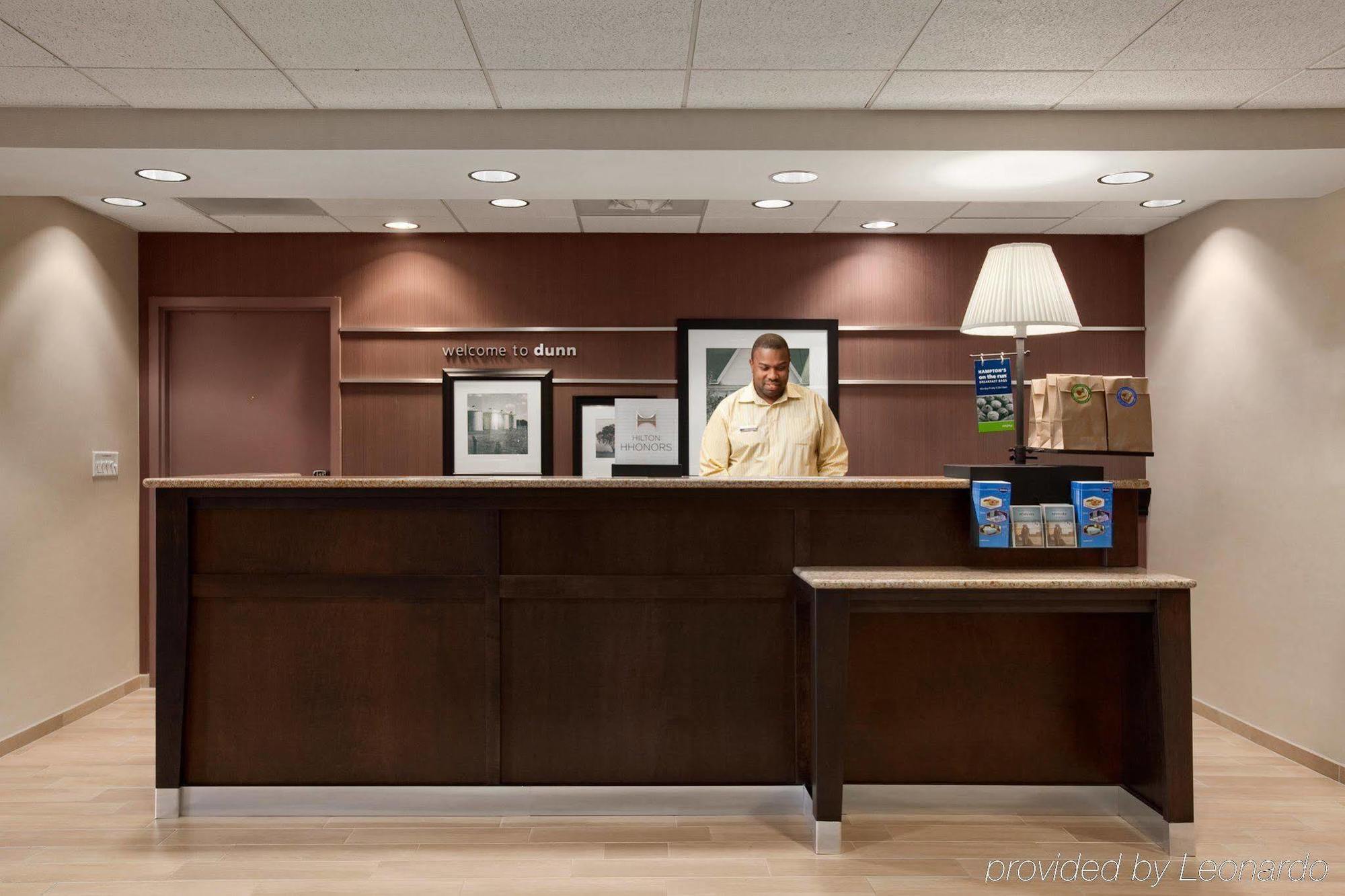 Hampton Inn דון מראה חיצוני תמונה